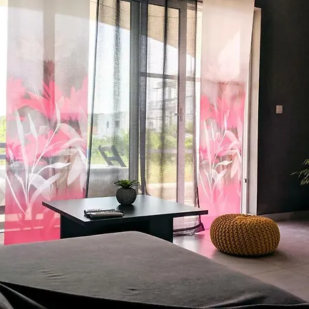 Anton Apartment *