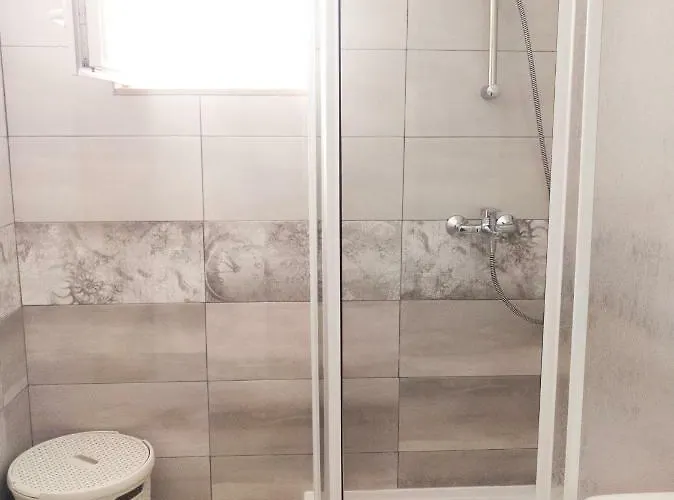 דירה Anton
